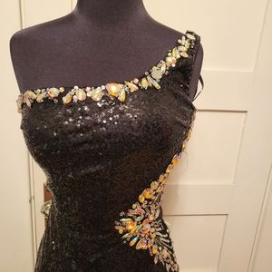 Black Prom Dress
